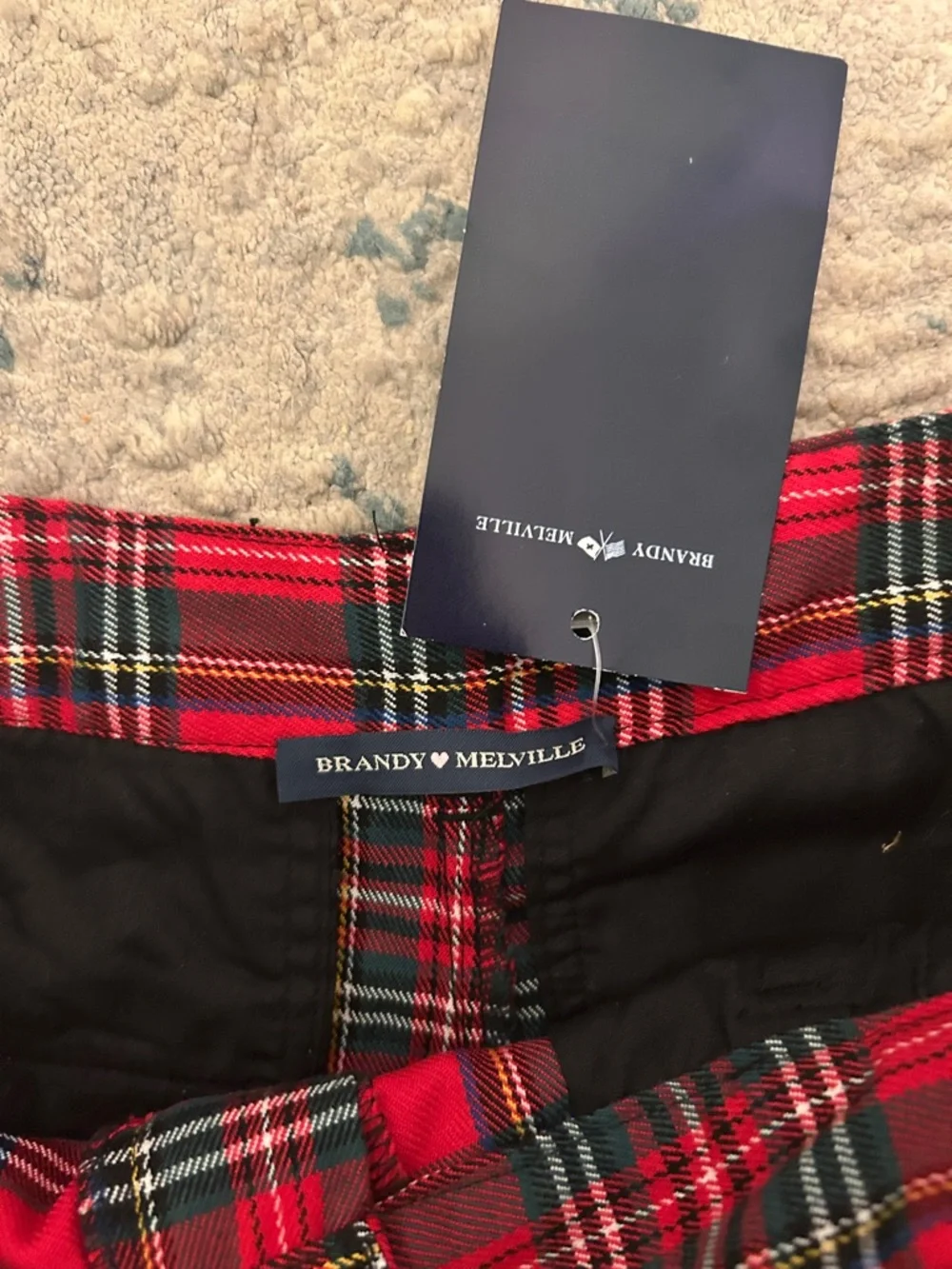 Brandy Melville Red Black Plaid High-Waist Shorts - Picture 2 of 4